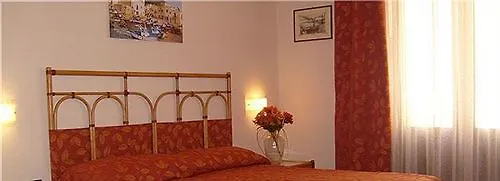פאביננה Aegusa Dipendenza Hotel איטליה